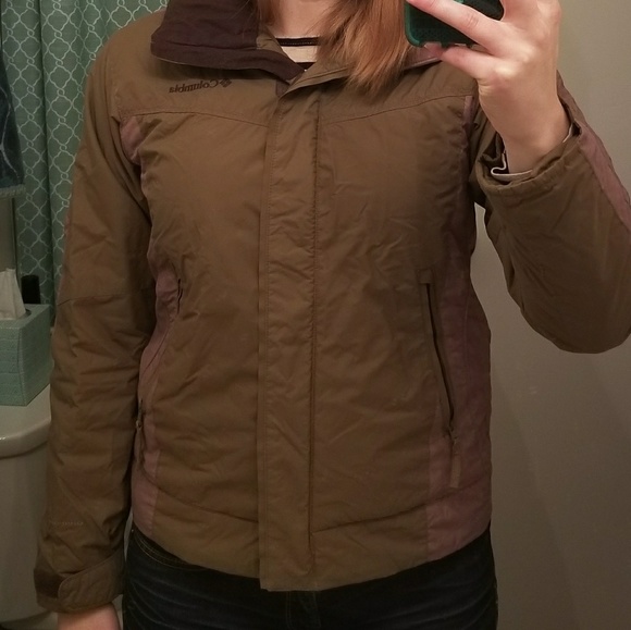 ❌SOLD❌ Columbia rain jacket - Picture 5 of 5